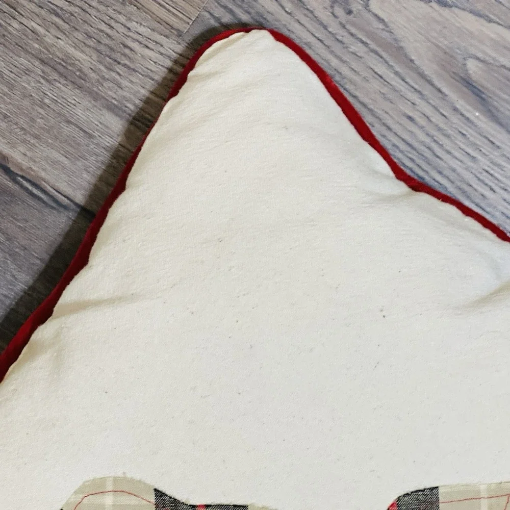 Farmhouse Throw Pillow Plaid Deer Silhouette 18 x 18 Christmas‎ Holiday
